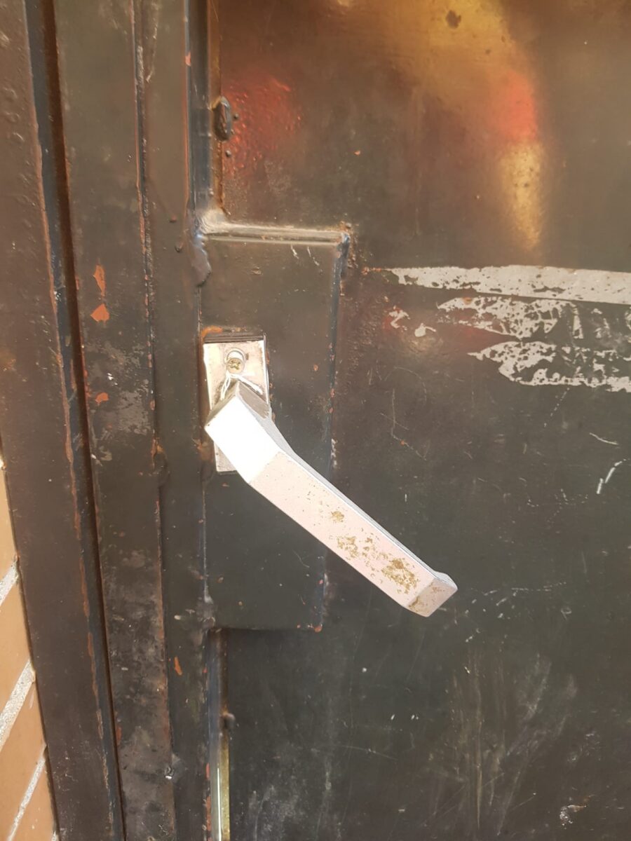 Apertura de puertas Verdun