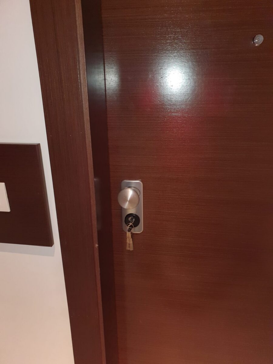 Apertura de puertas el Clot